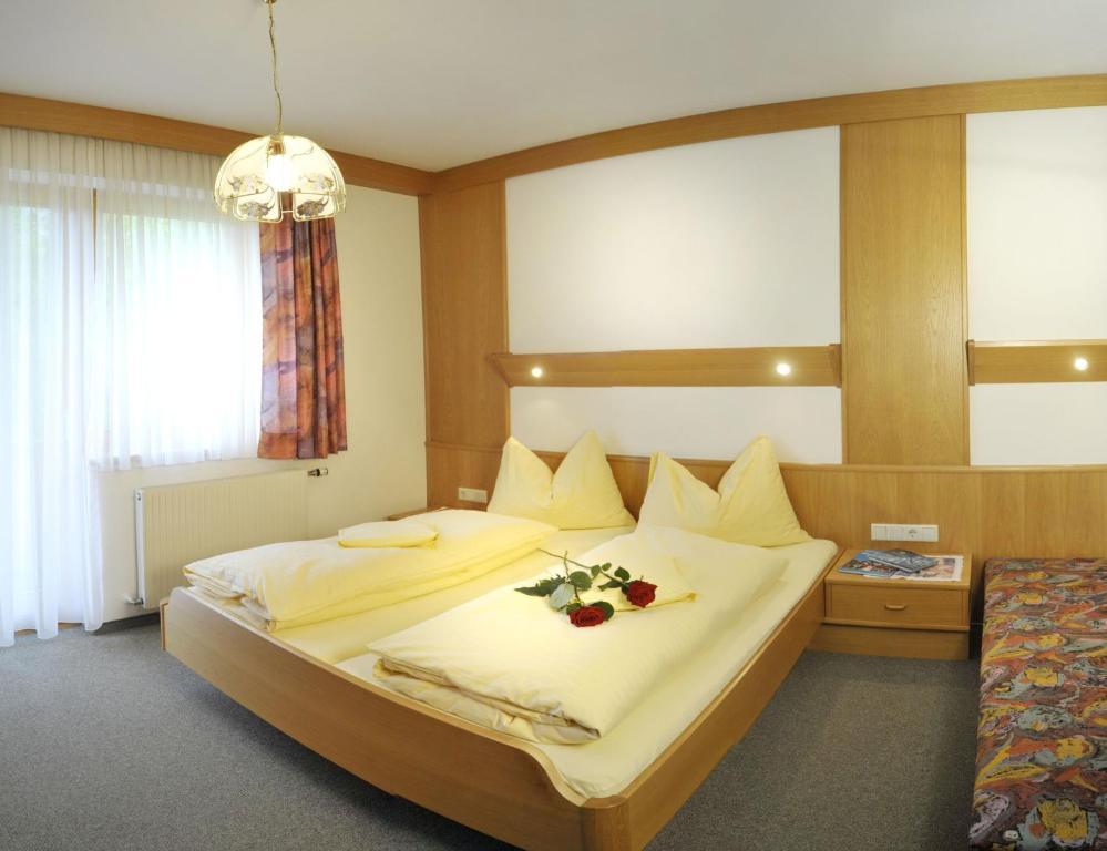 Alpenbad Lejlighedshotel Ramsau am Dachstein Værelse billede